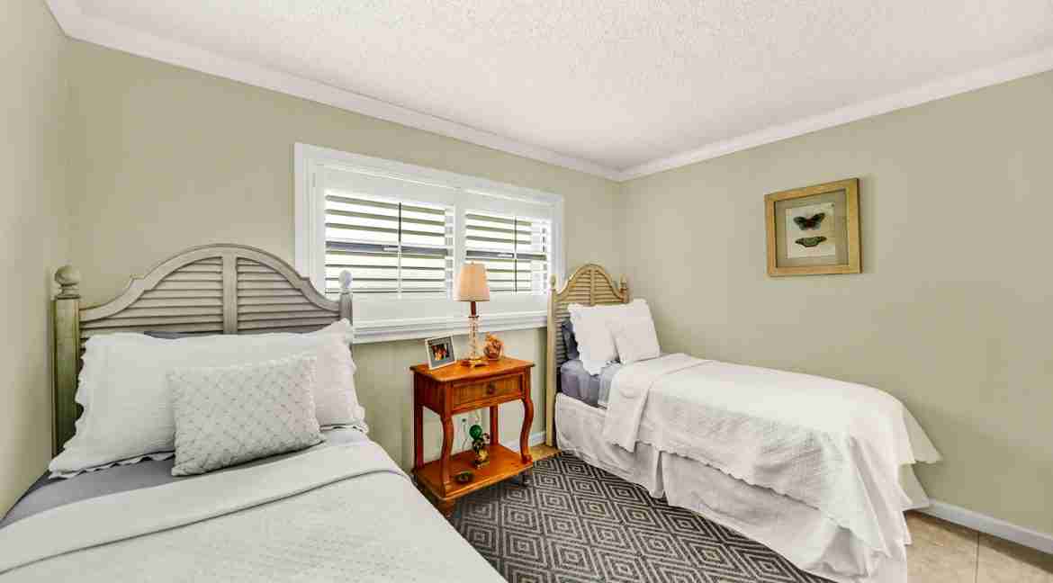 703E_Sand_Dollar_Shores-22