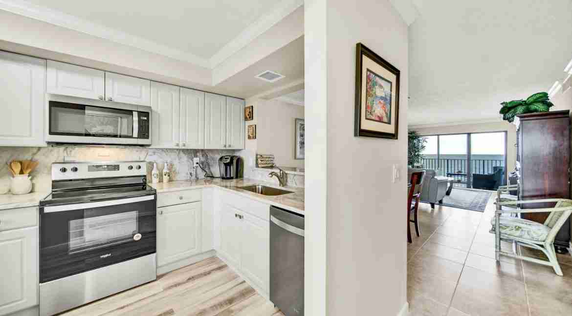 703E_Sand_Dollar_Shores-3