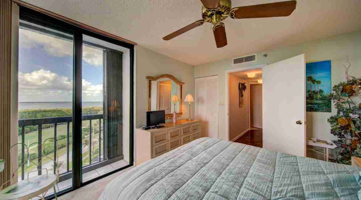 038 - GBR 2 2 - Island Dunes I #1301