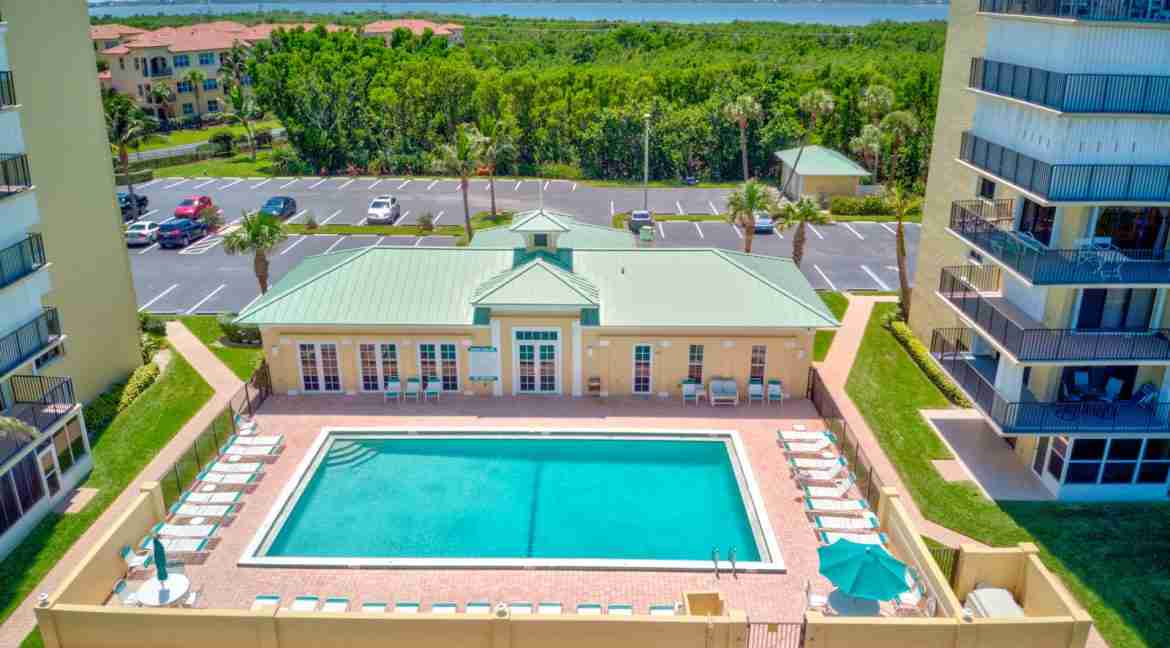 038 - Aerial Clubhouse - Pool - Dune Walk